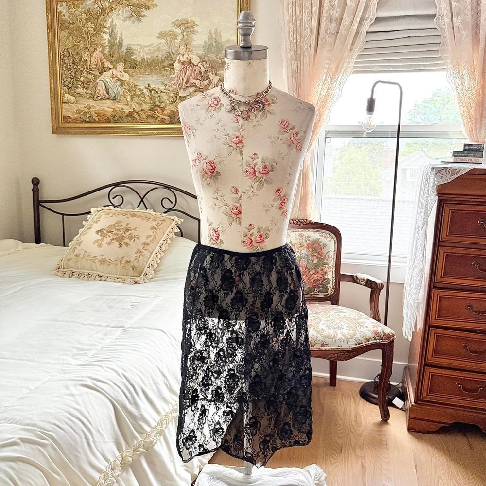 70s union made large black floral lace midi half slip